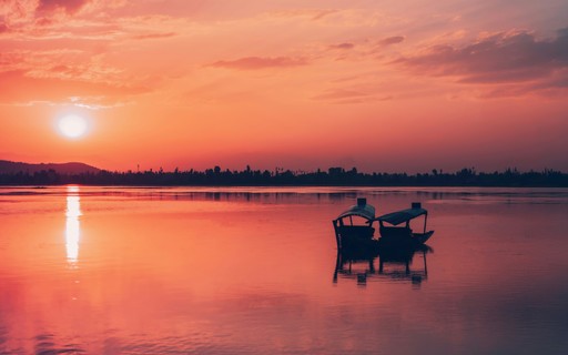 Shikara Ride on Dal Lake